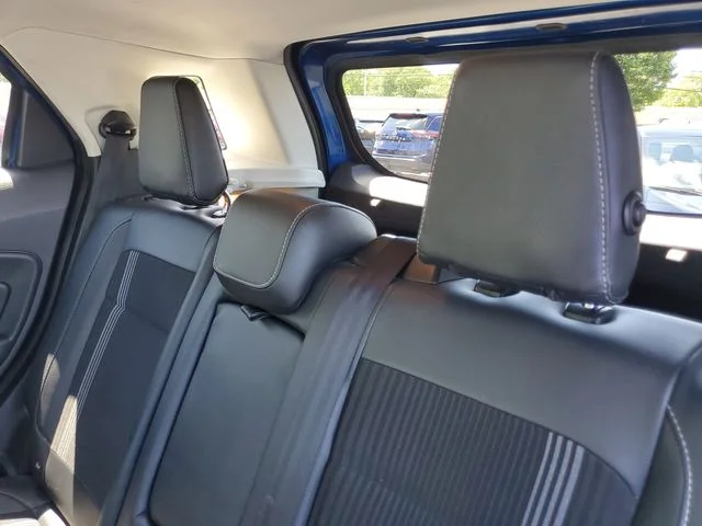 Used 2019 Blue Ford SES image 9
