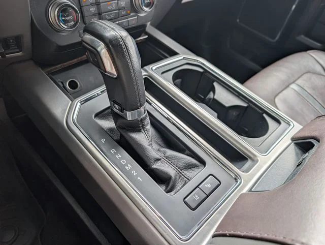 Used 2015 Guard Metallic Ford Platinum image 19