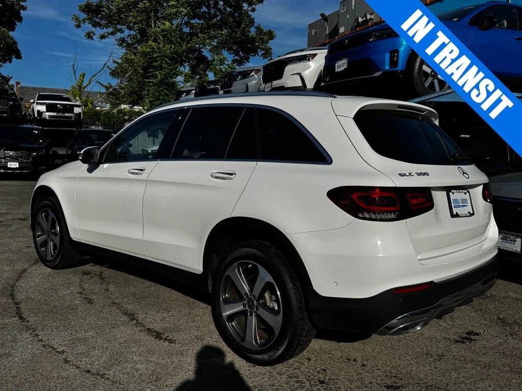 Used 2022 Polar White Mercedes-Benz GLC 300 image 2