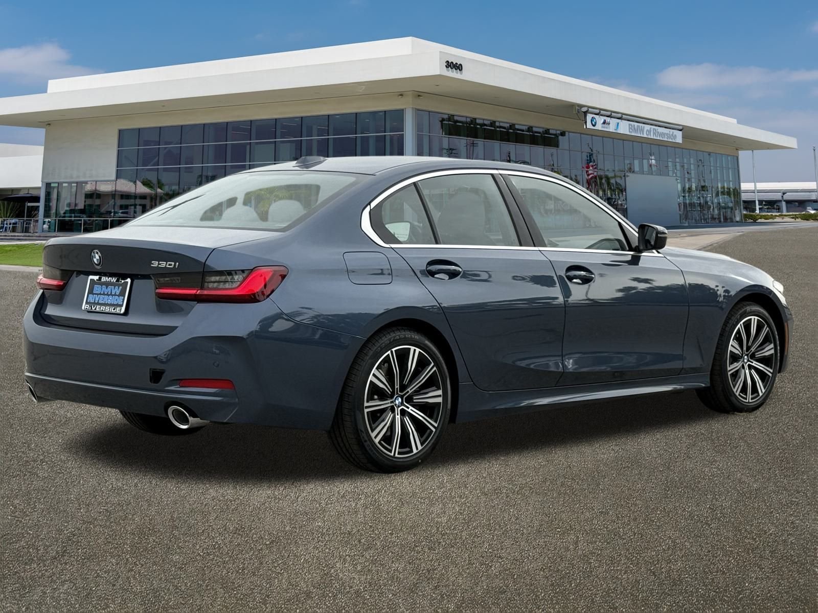 2026 BMW 3 Series 330i - Photo 11