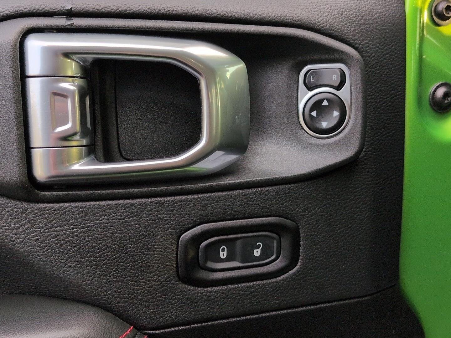 Used 2026 Mojito Clearcoat Jeep Rubicon image 12