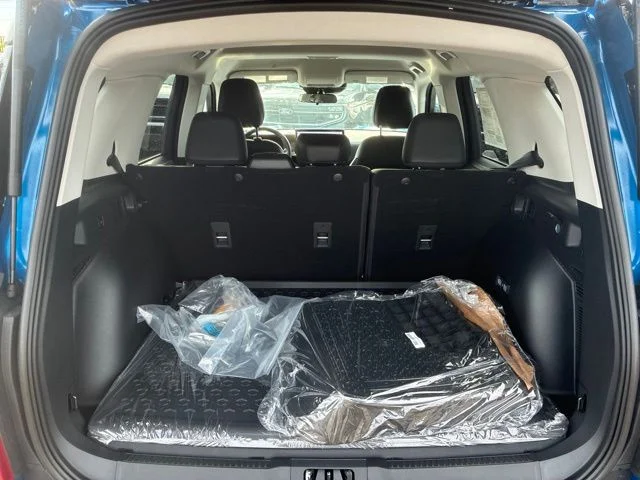 New 2026 Velocity Blue Metallic Ford Big Bend® image 7