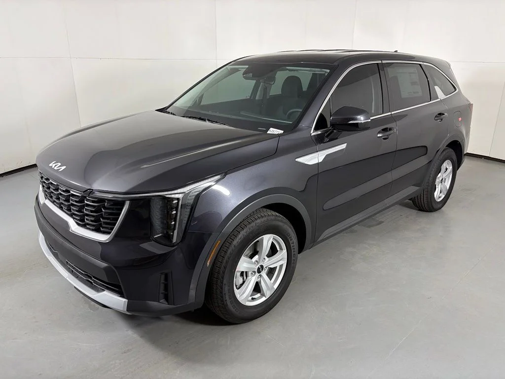 New 2026 Gray Kia LX image 4