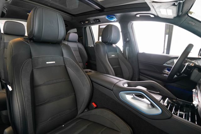 New 2026 MANUFAKTUR Alpine Grey Mercedes-Benz GLS 63 AMG® image 14