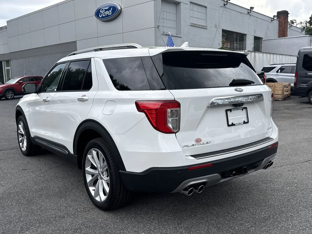 Used 2023 Star White Ford Platinum image 4