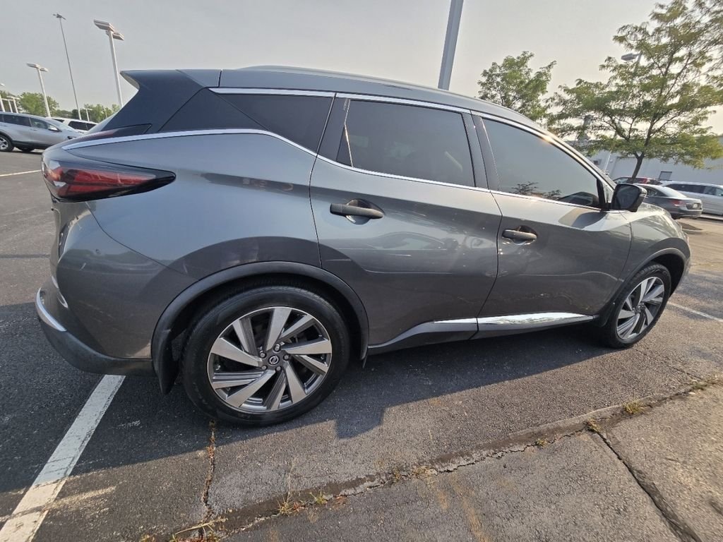 Used 2020 Gray Nissan SL image 8