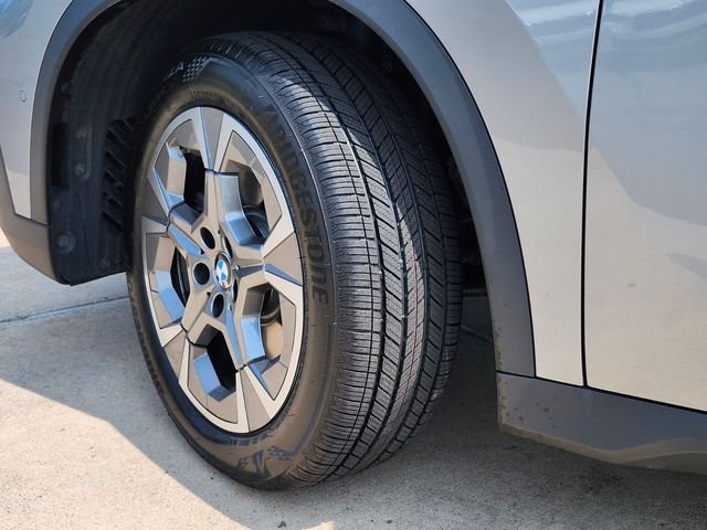 Certified Used 2023 Silver BMW xDrive28i image 32