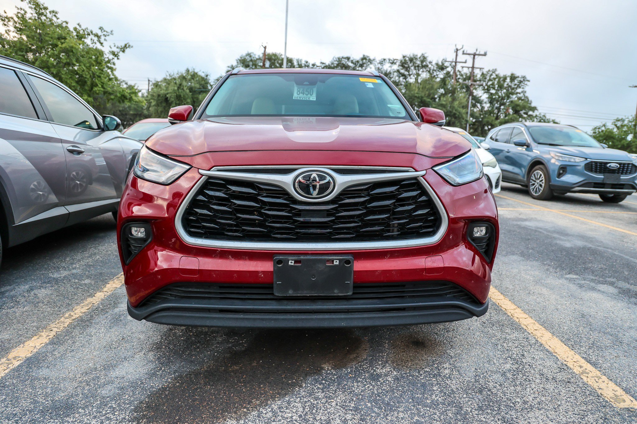 Used 2023 Red Toyota XLE image 3