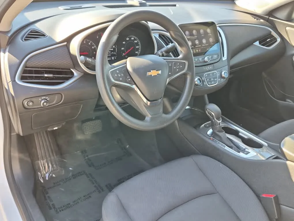 Certified Used 2024 Summit White Chevrolet LT image 11