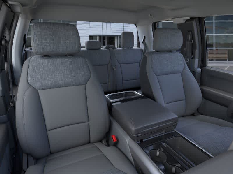 2025 Ford F-150 XLT - Photo 10