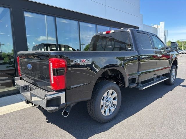 New 2026 Agate Black Metallic Ford F-350® Lariat® image 3