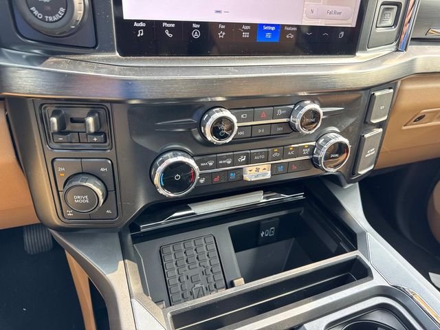 2025 Ford F-350 Super Duty Lariat - Photo 13