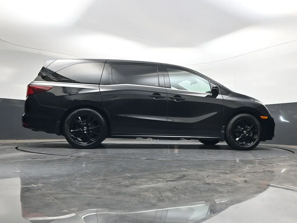 Used 2024 Crystal Black Pearl Honda Sport image 34