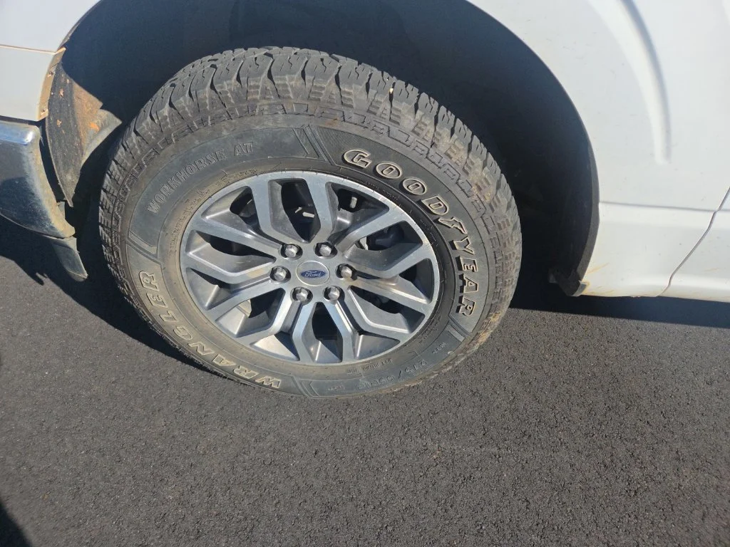 Certified Used 2021 White Ford Lariat image 30