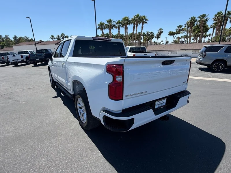 Used 2023 Summit White Chevrolet RST image 5