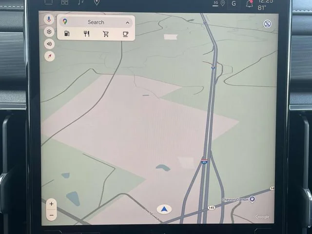 New 2025 Summit White GMC Elevation image 20