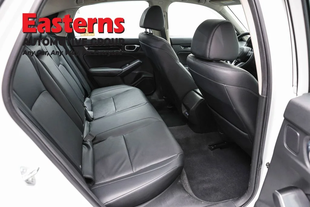 Used 2022 White Honda Touring image 22