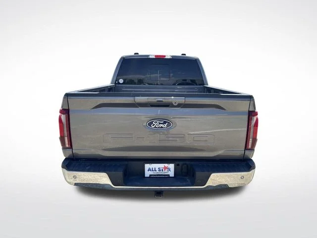 Certified Used 2025 Gray Ford Lariat image 9