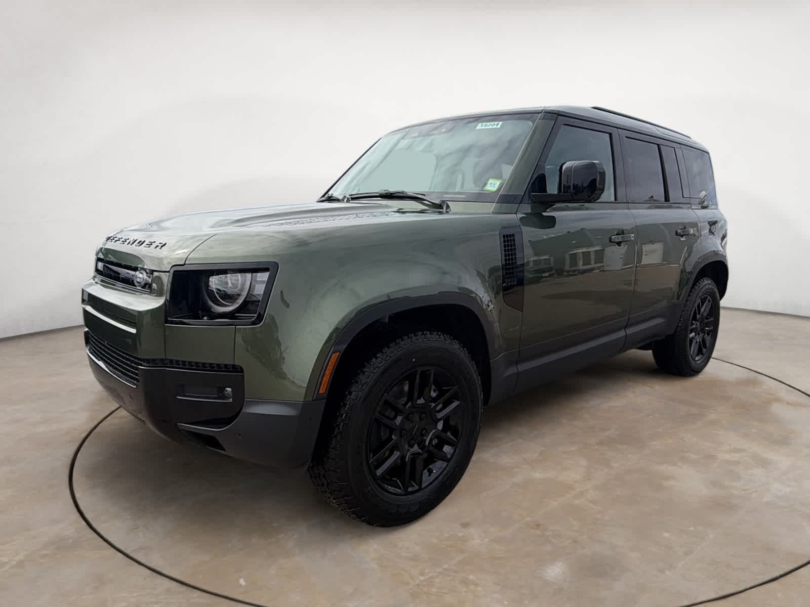 New 2026 green Land Rover S image 1