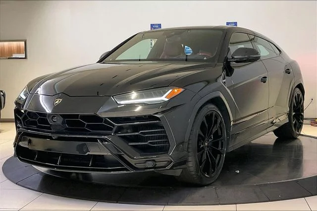 2021 Lamborghini Urus Base