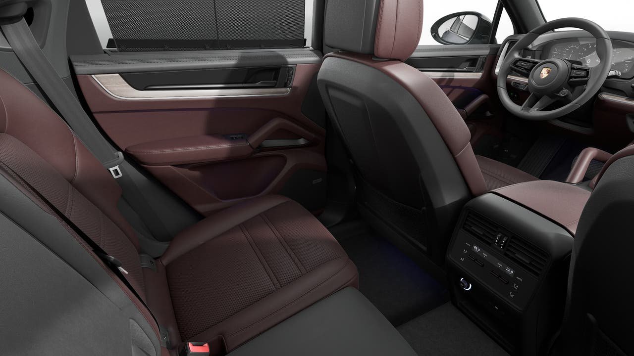 New 2027 Arctic Grey Porsche Coupe image 14