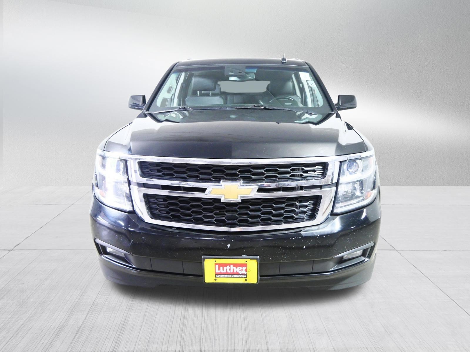 Used 2016 Chevrolet Suburban LT with VIN 1GNSKHKC9GR362706 for sale in Brooklyn Center, MN