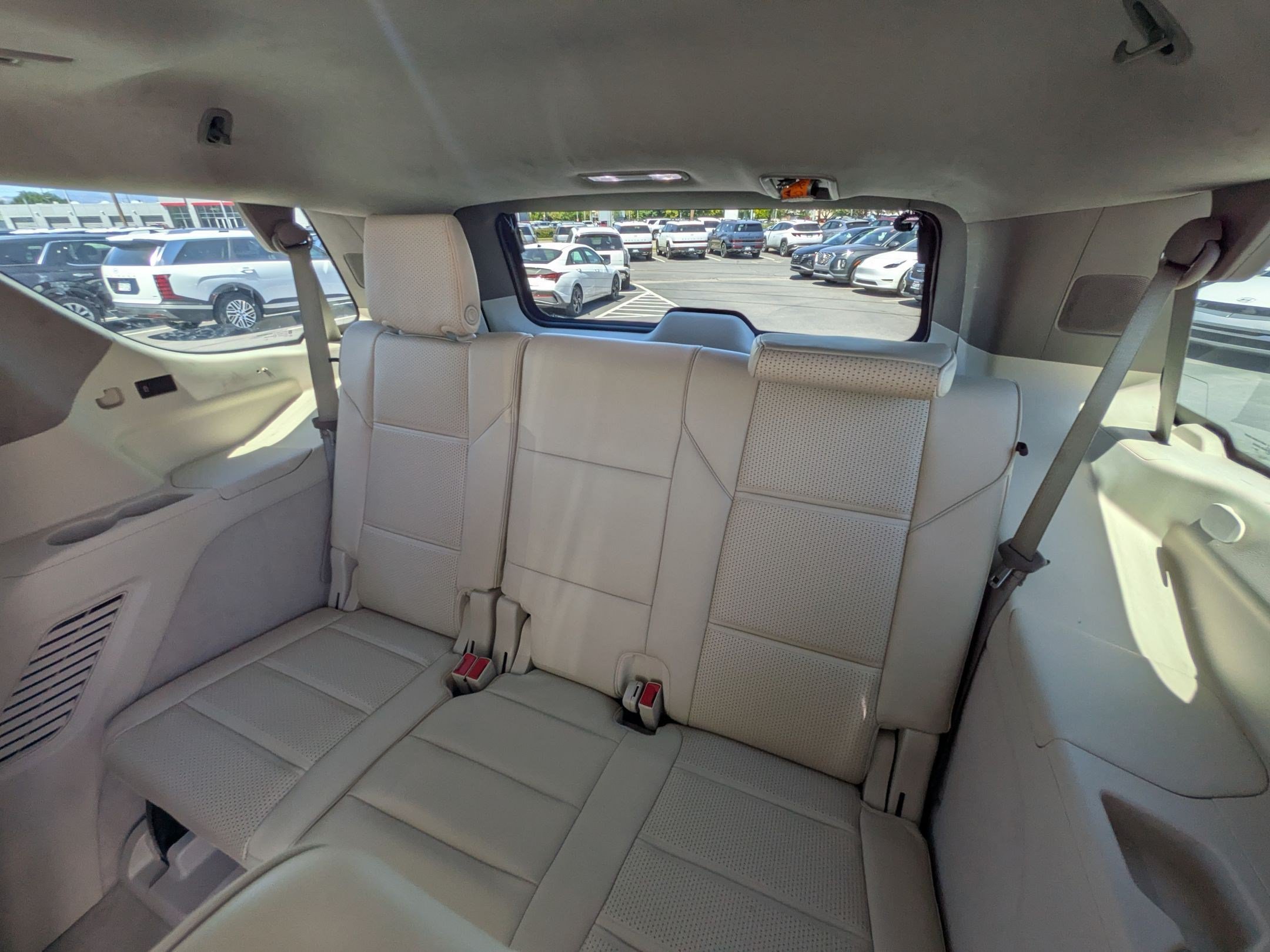 Used 2021 Sandstone Metallic Cadillac Premium Luxury Platinum image 29