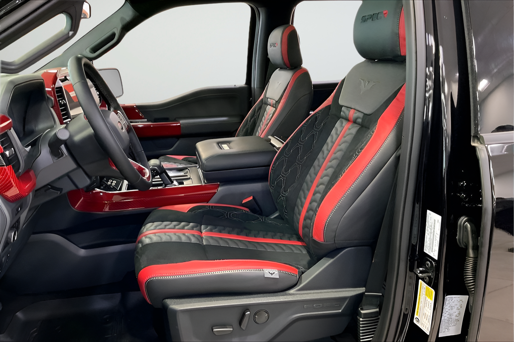 2025 Ford F-150 XLT - Photo 8