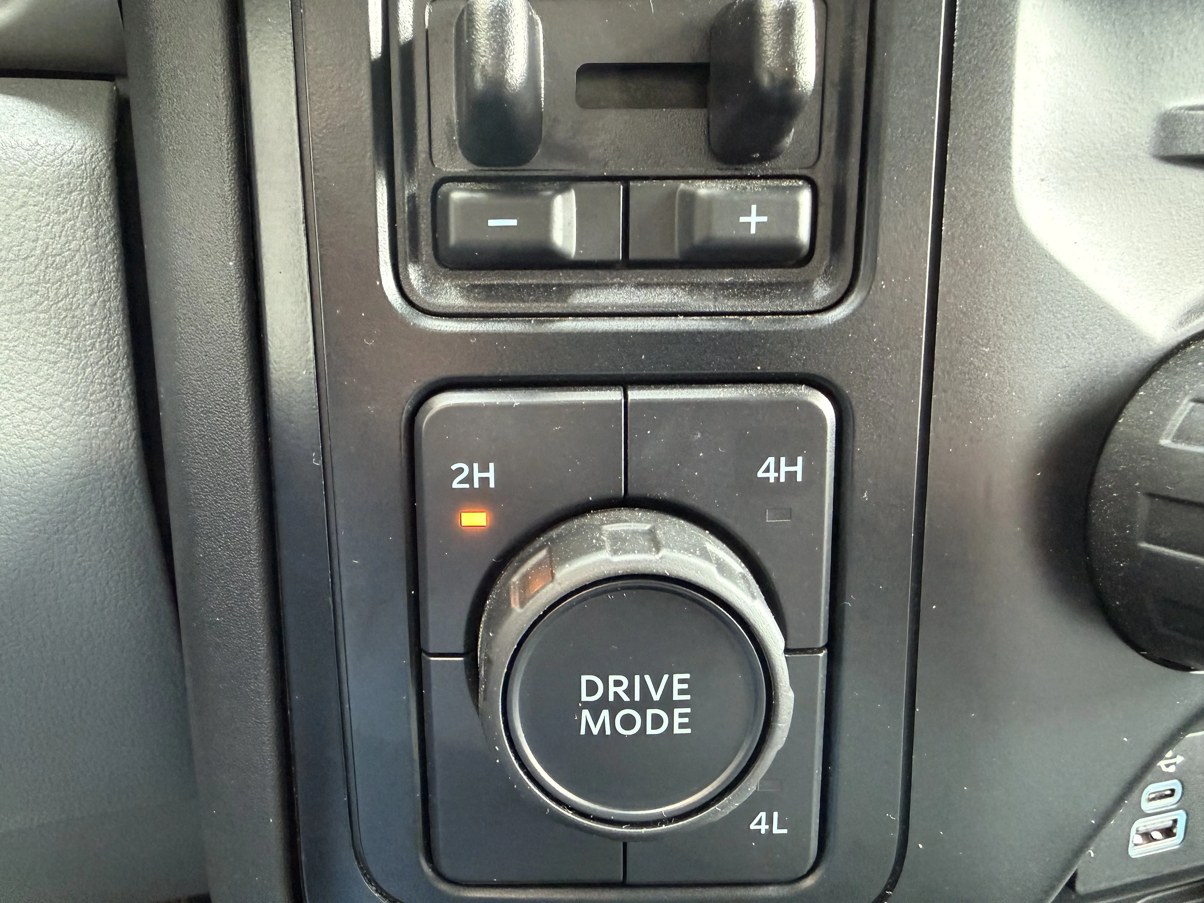 Used 2023 Antimatter Blue Metallic   Hx Ford XLT image 16