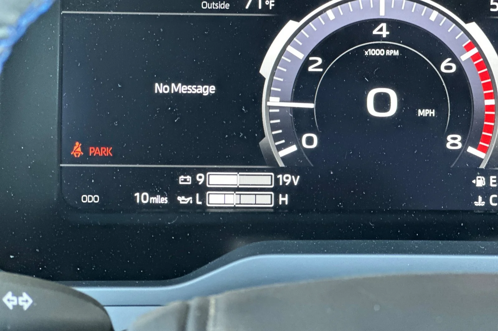 New 2026 Wind Chill Pearl <sup>1</sup> Toyota Tundra Platinum image 23