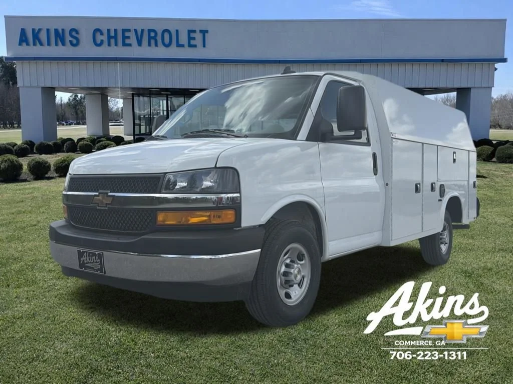 2026 Chevrolet Express 3500 139" WB's photo