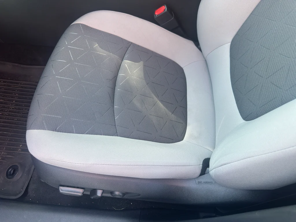 Used 2022 Lunar Rock Toyota XLE image 6
