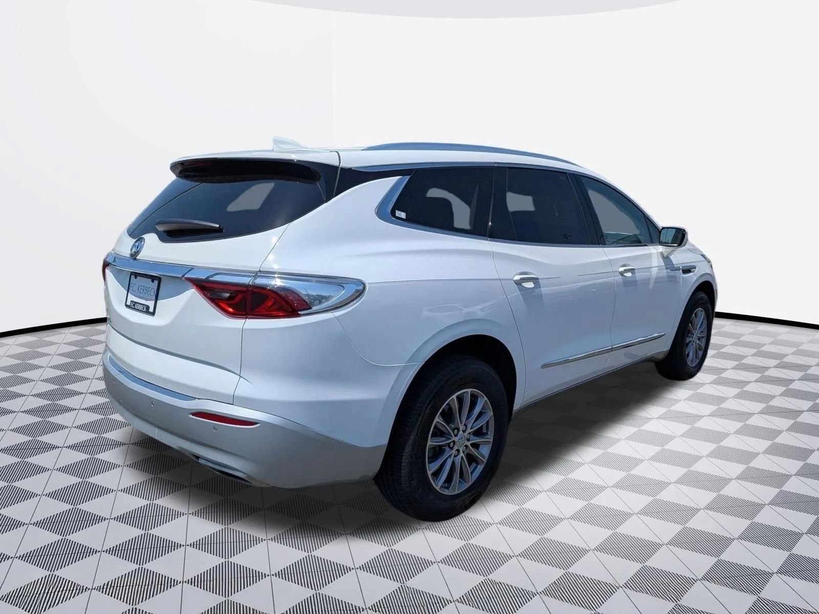 Used 2023 Summit White Buick Essence image 5