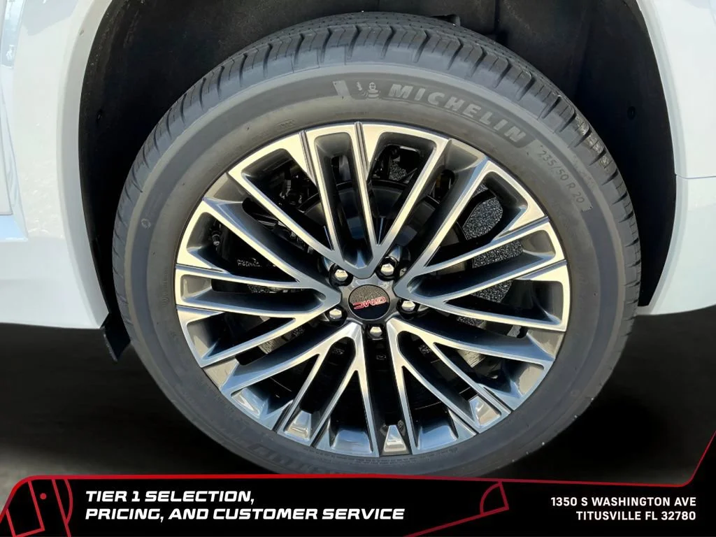 New 2026 Glacier White Tricoat GMC Denali image 39