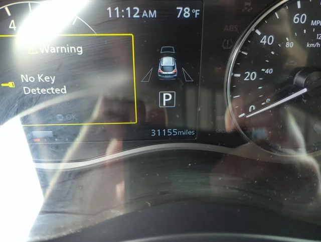 Used 2023 Red Nissan SR image 46