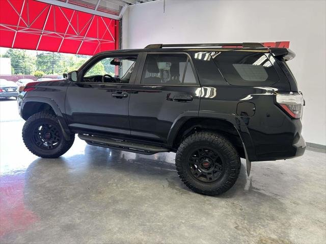 Certified Used 2019 MIDNIGHT BLACK METALLIC Toyota  image 6
