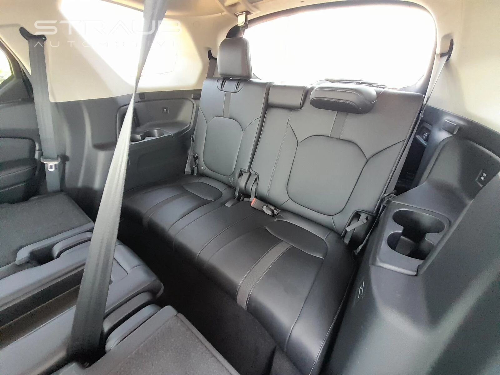 Used 2025 Crystal Black Pearl Honda EX-L image 47