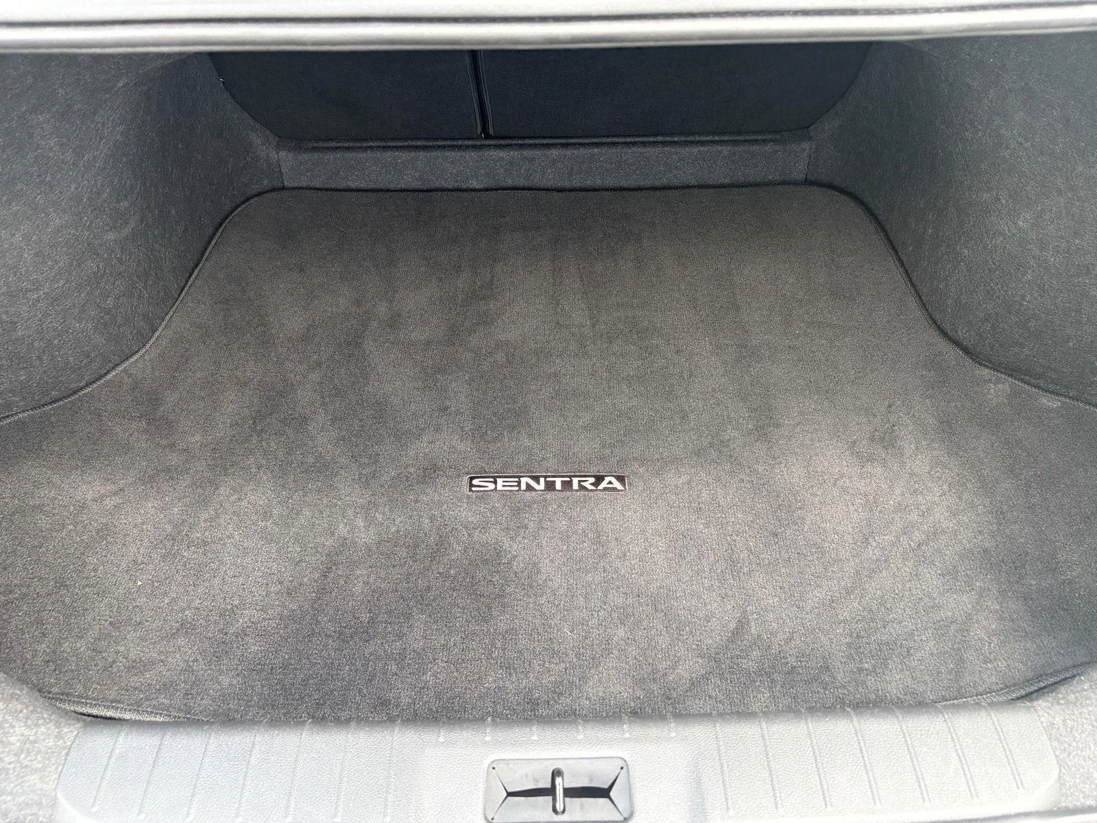 Used 2025 Atlantic Gray Metallic Nissan SV image 27