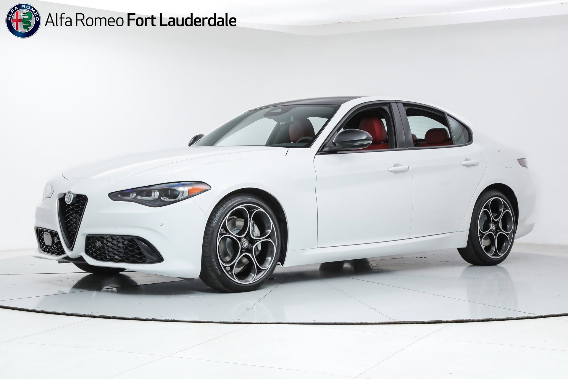 2025 Alfa Romeo Giulia Giulia RWD's photo
