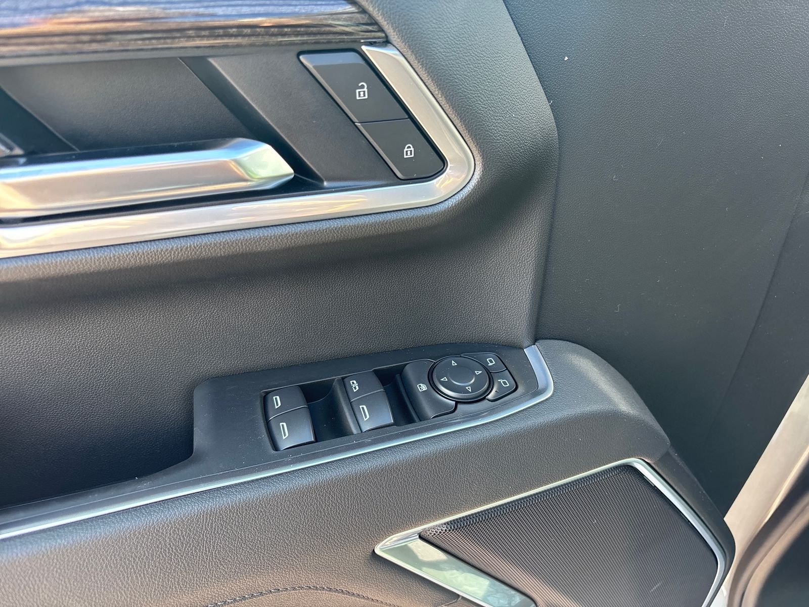 New 2026 Sterling Gray Metallic Chevrolet RST image 9