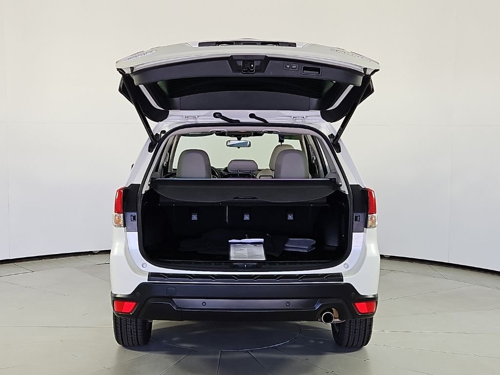 Certified Used 2023 White Subaru Limited image 10