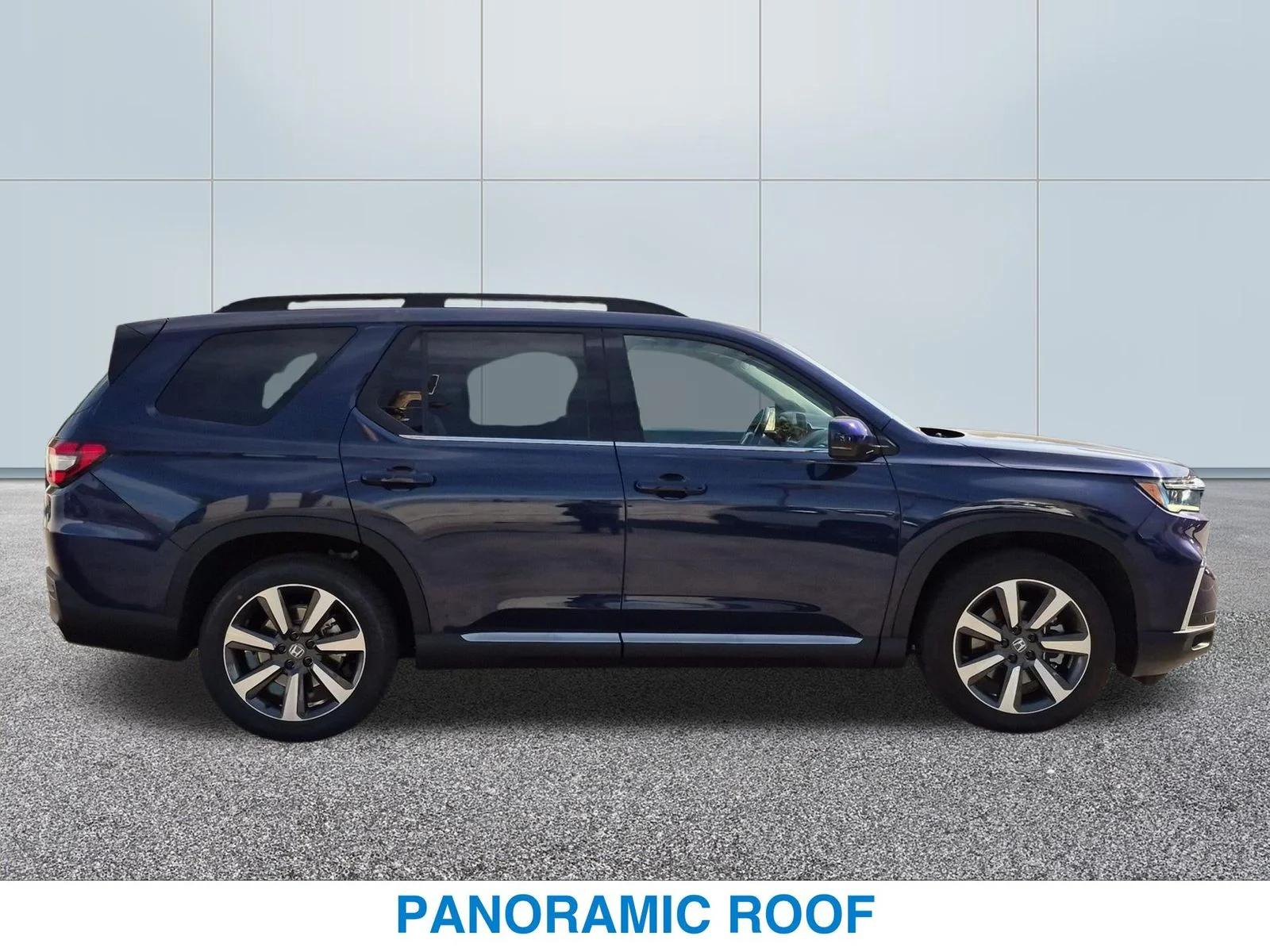 Used 2025 Blue Honda Touring image 6