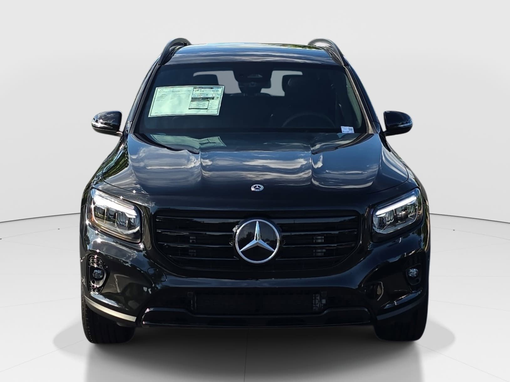 New 2026 Cosmos Black Metallic Mercedes-Benz GLB250 image 2