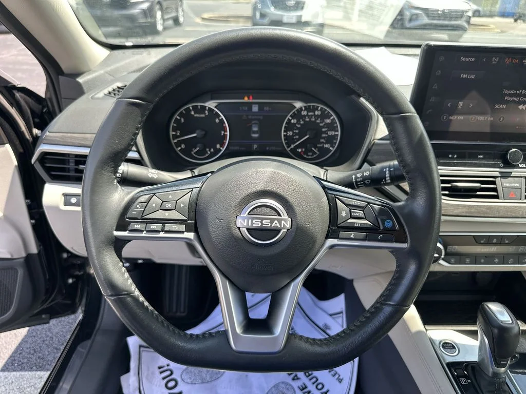 Used 2024 Black Nissan 2.5 SL image 20