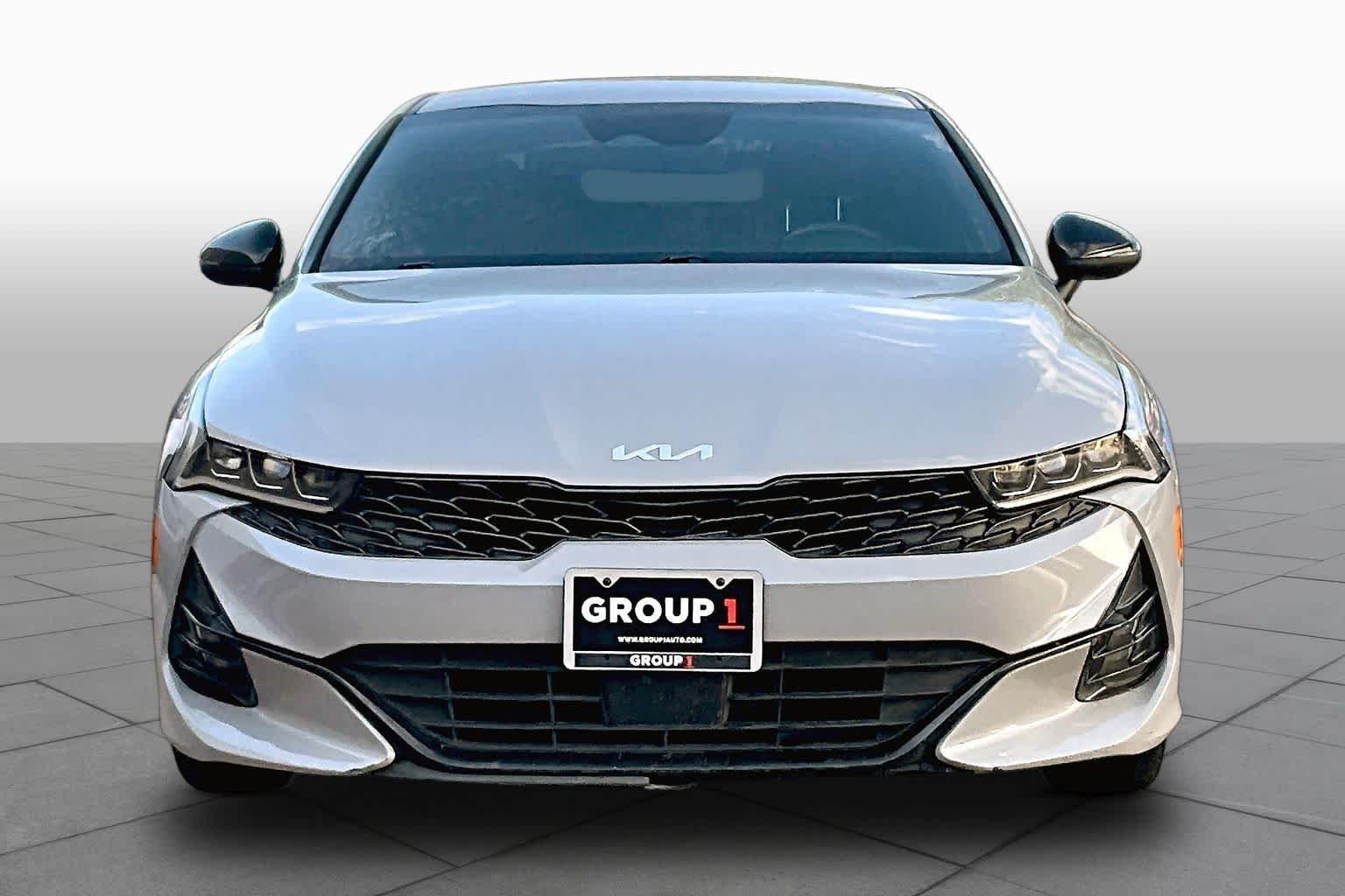 Used 2023 Wolf Gray Kia GT-Line image 4