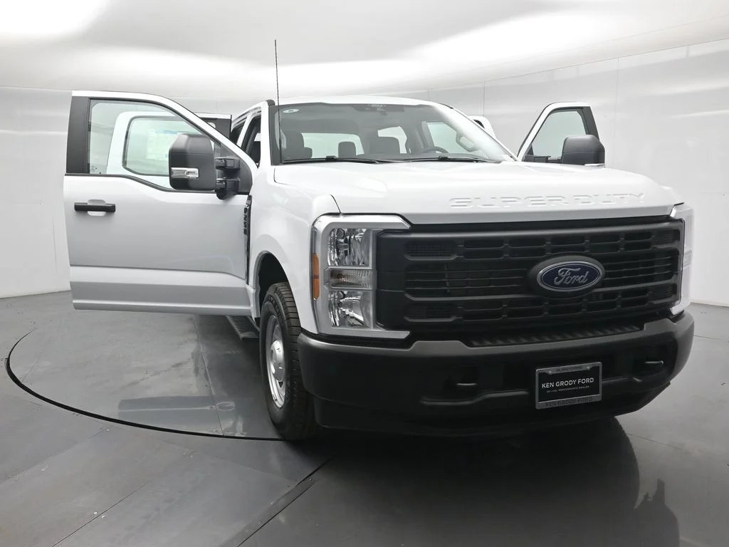 New 2026 White Ford XL image 26