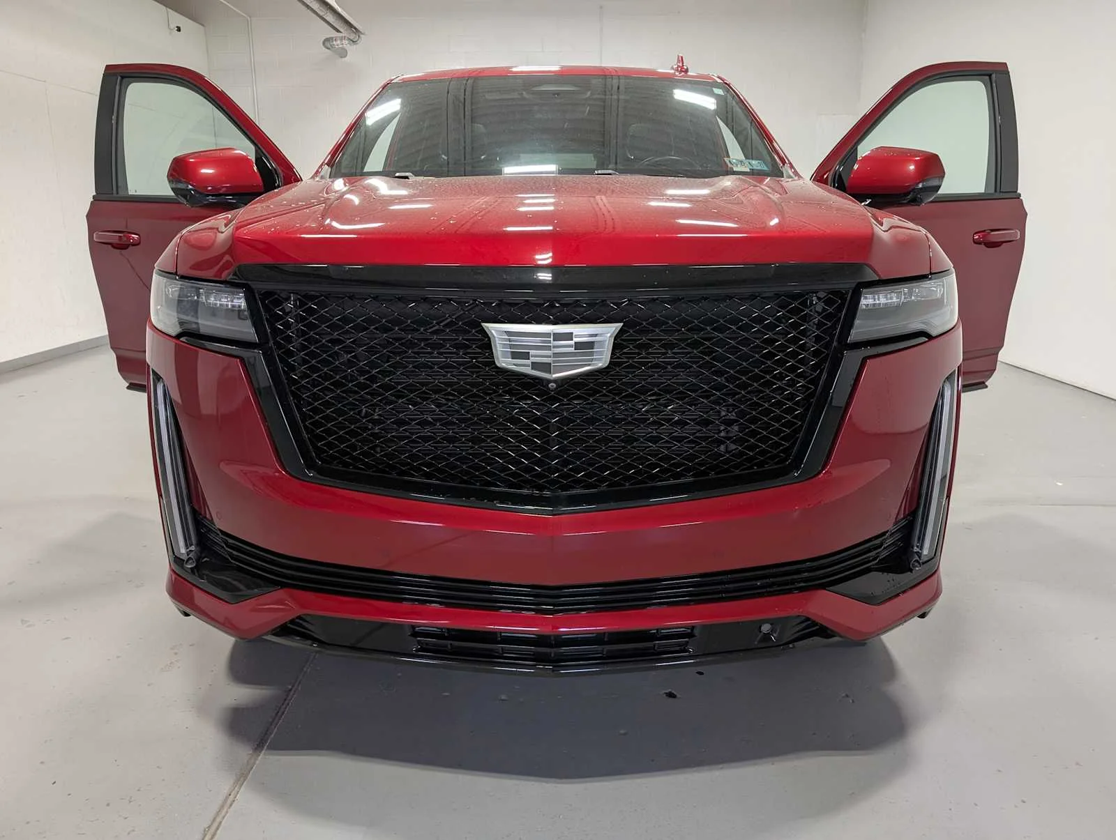 Used 2021 Infrared Tintcoat Cadillac Sport image 16