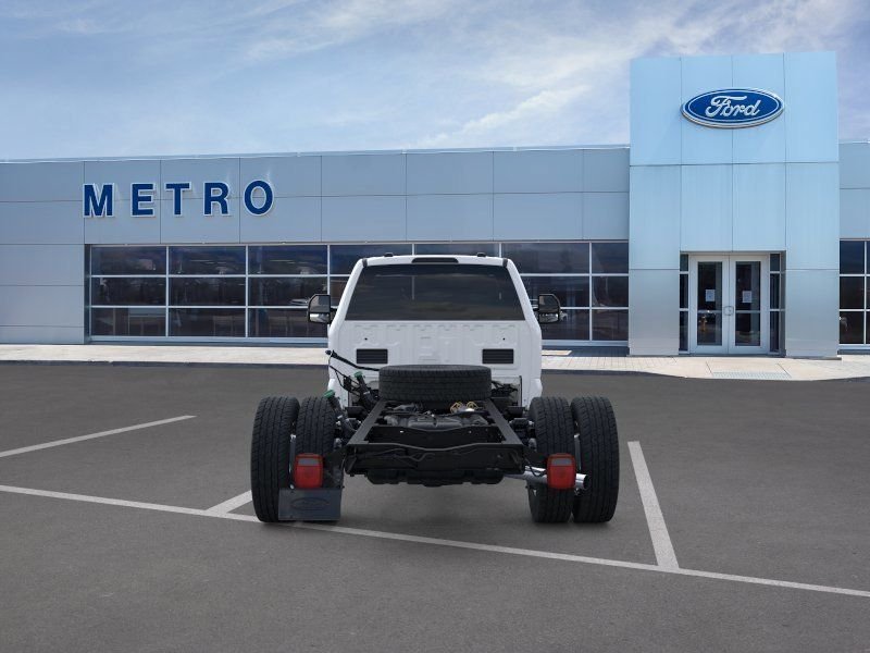 New 2026 Oxford White Ford XL image 6