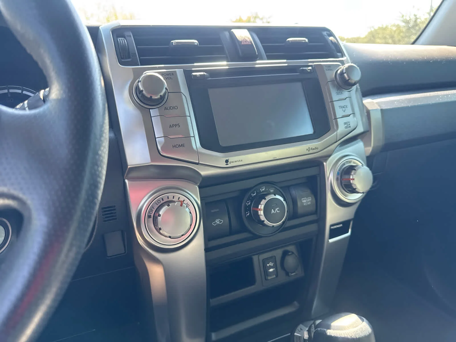 Used 2014 Magnetic Gray Metallic Toyota SR5 Premium image 13