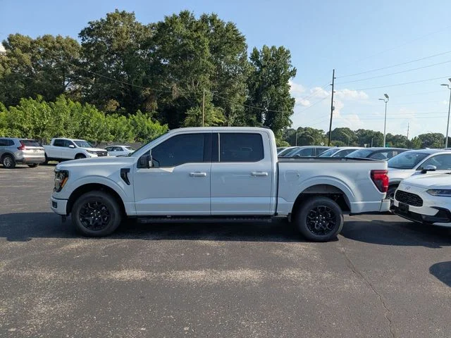 Used 2026 Avalanche Ford XLT image 9